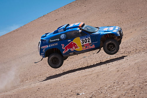 Dakar 2011 Nasser Al-Attiyah vindt het winnende spoor